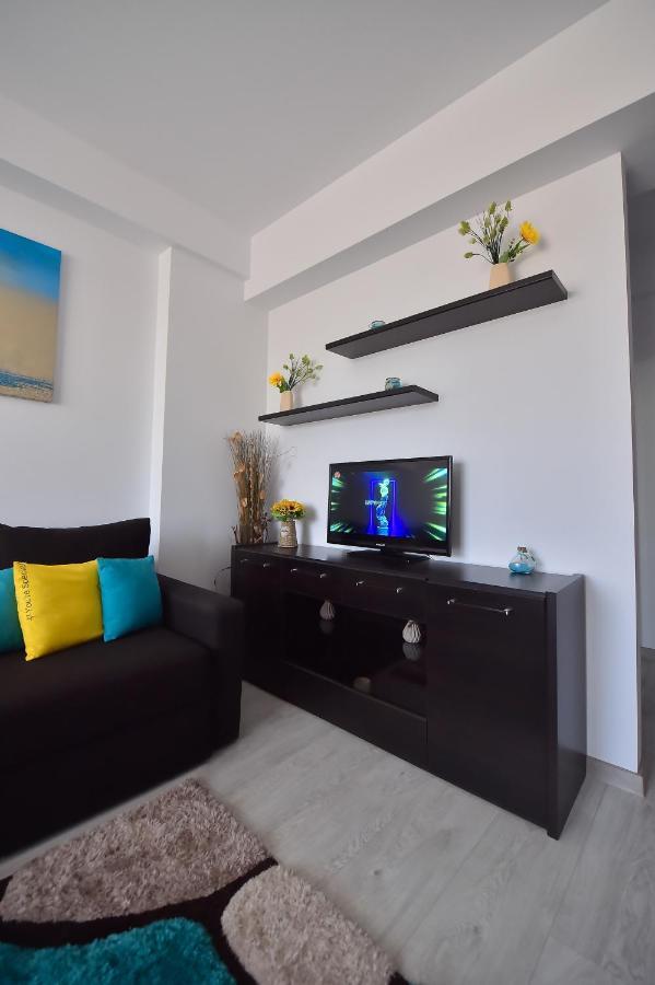 Apartment Summerland مامايا المظهر الخارجي الصورة