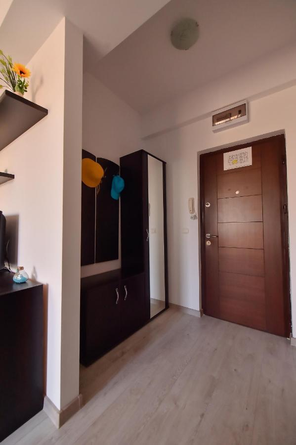 Apartment Summerland مامايا المظهر الخارجي الصورة